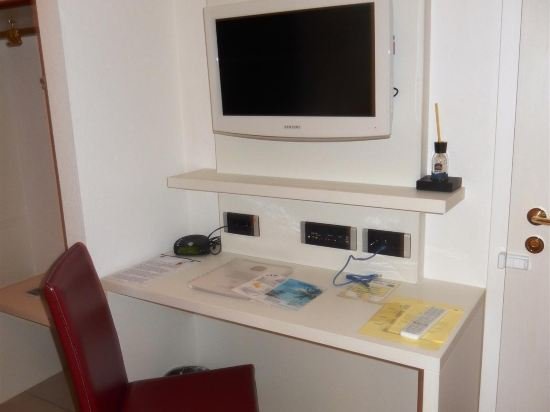 Фото Best Western Hotel Bellevue Au Lac