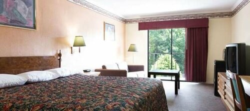 Гостиница Motel 6 Raleigh NC Downtown South в Гарнере