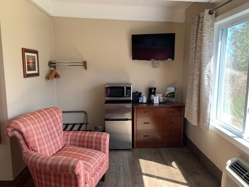 Фото Beachfront Inn