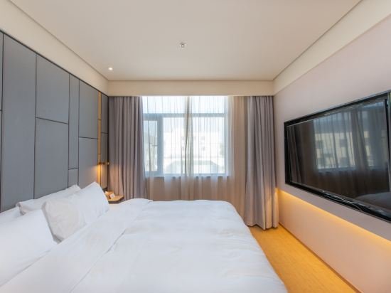 Фото Ji Hotel Shanghai Hongqiao Yan'an XI Road