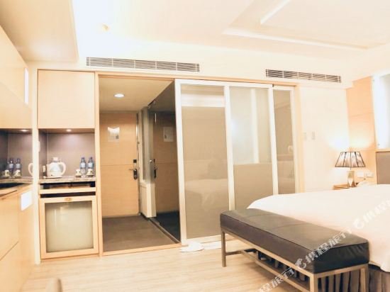 Фото Shin Yuan Celeb Metro Hotel