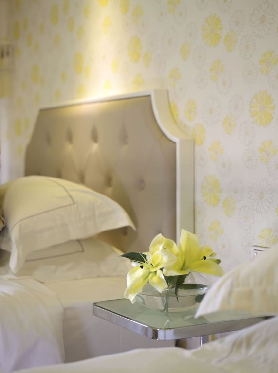 Фото Care Hotel Coast Collection