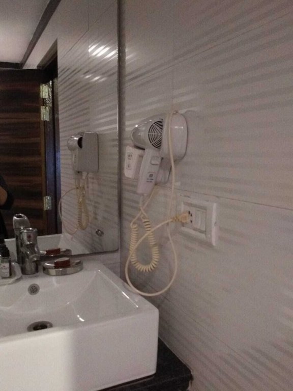 Фото Dal Lake Resort