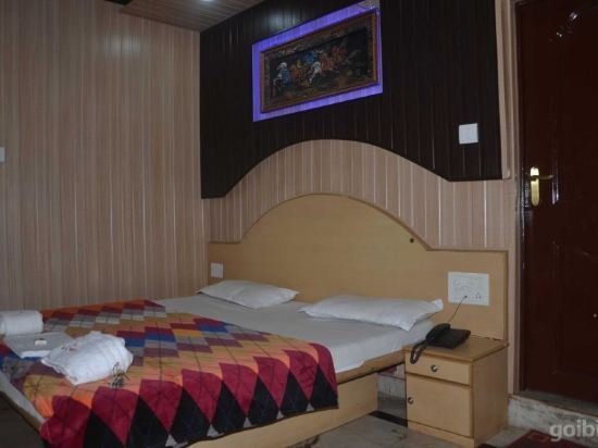 Фото Hotel Surya Palace