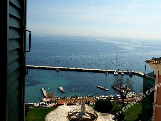 Фото Cavalieri Hotel