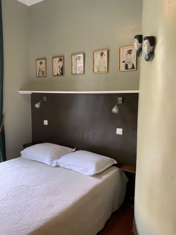 Фото Hotel Central Bastia