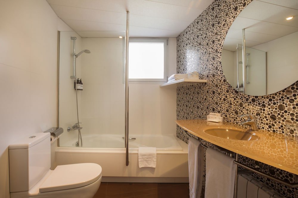 Фото Yomo Mola Park