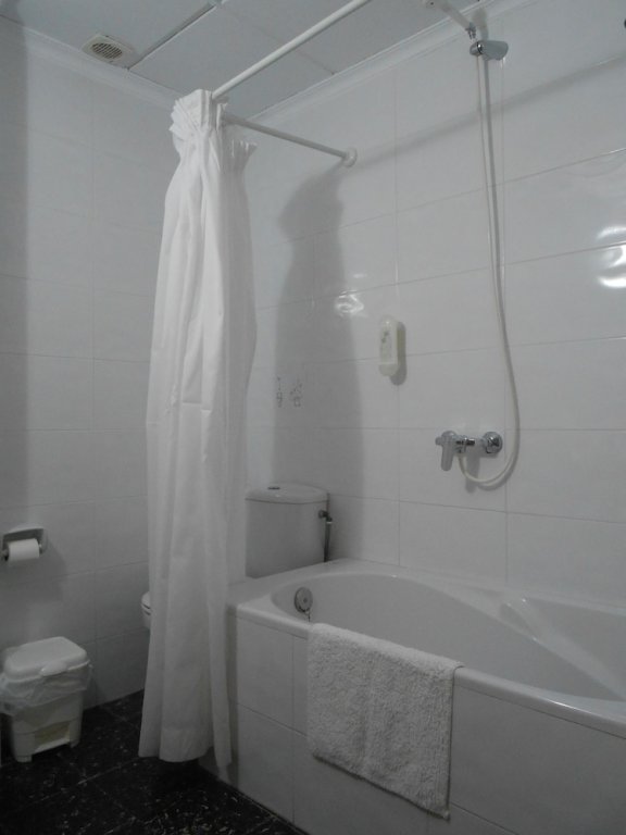 Фото Hostal El Callejon