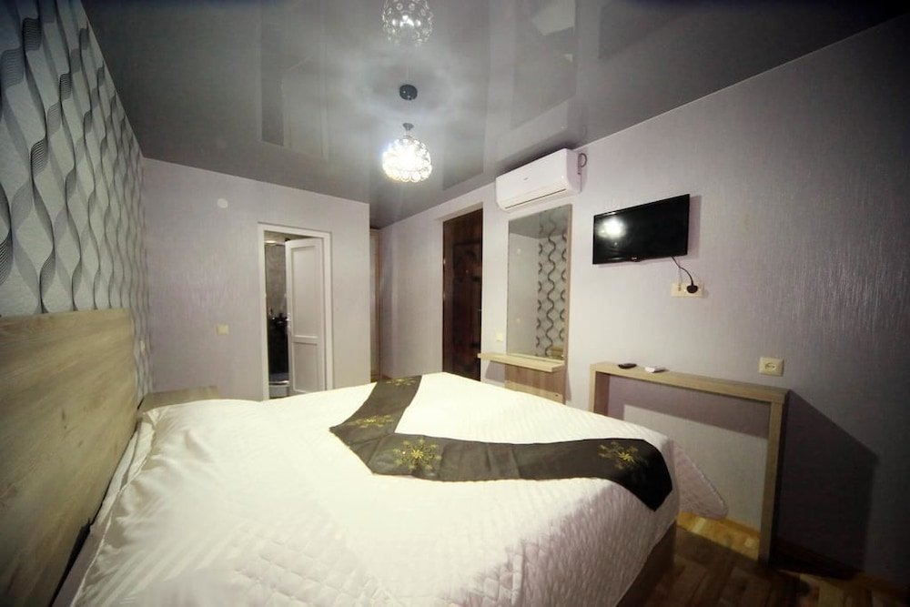 Фото Отель Эдельвейс