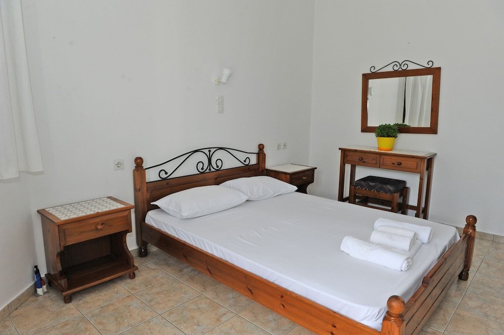 Фото Morfeas Hotel