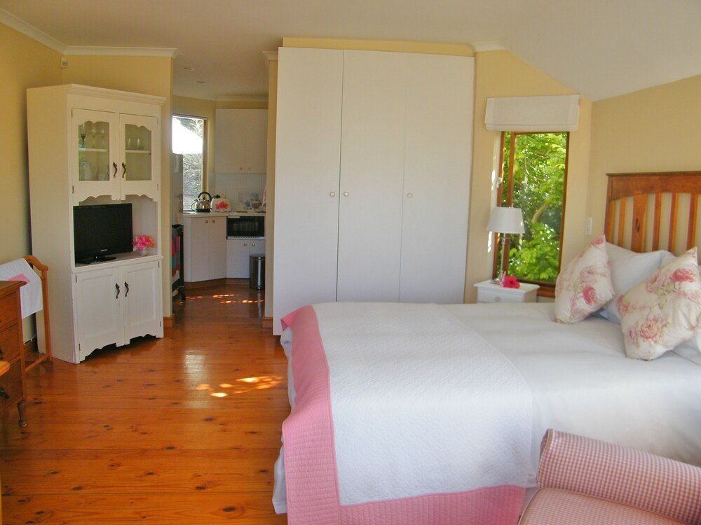 Фото Tranquility Guest House