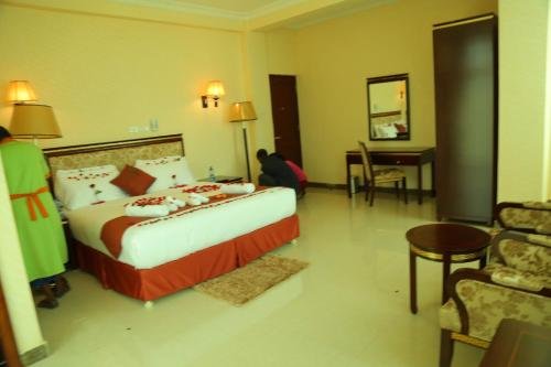 Фото Solyana Hotel