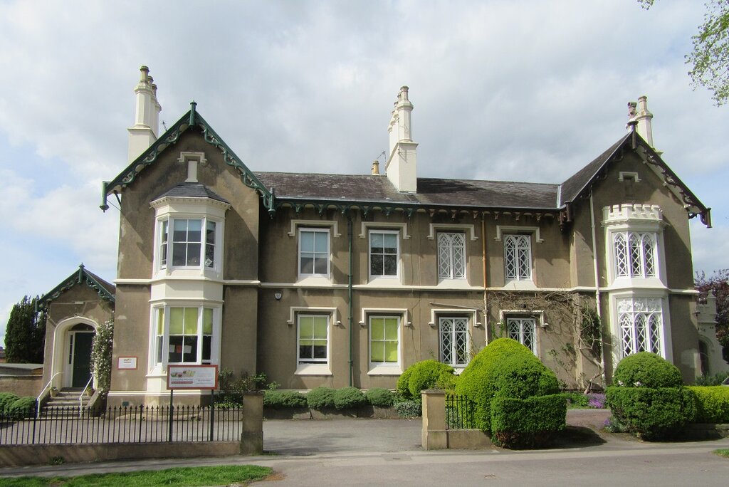 School Emscote House Day Nursery, England, photo