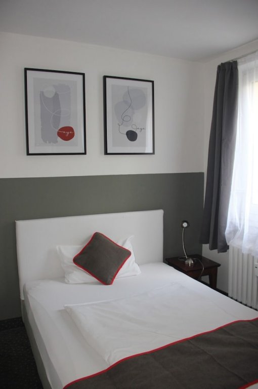 Фото Hotel Enger Hof