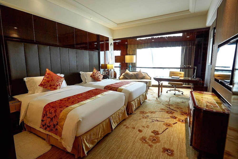 Фото Guangzhou Estandon Hotel