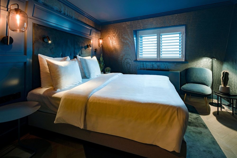 Фото The Highlander