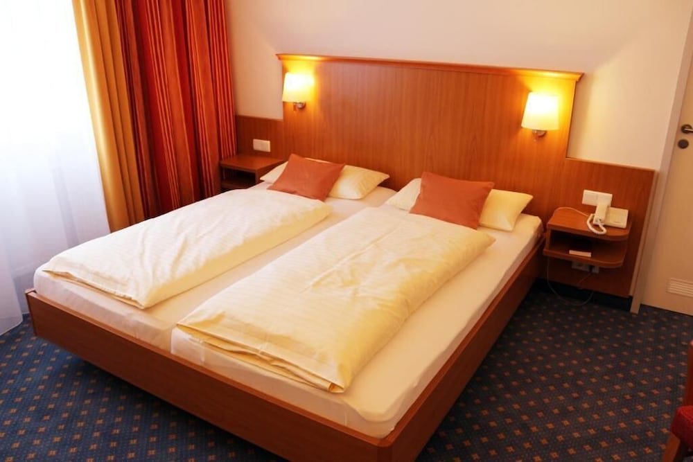 Фото Hotel Am Steinberg