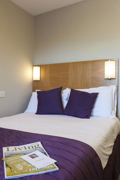 Фото Corner House Hotel