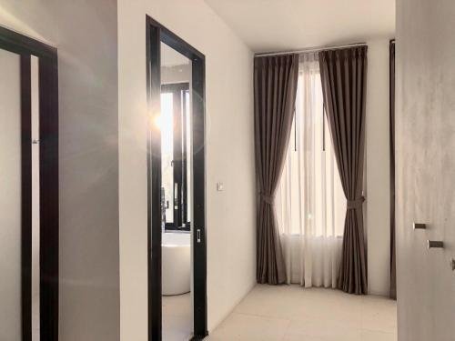 Фото Por Santitham