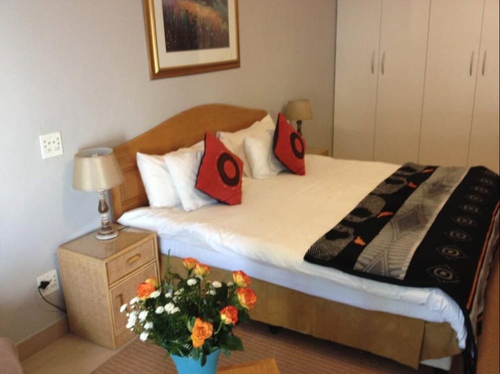 Фото Woodbridge Lodge