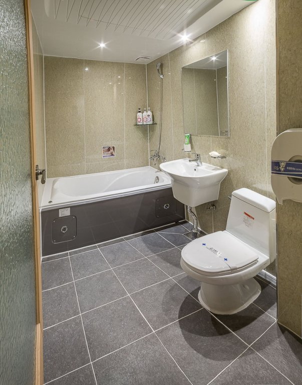 Фото Cruise Hotel