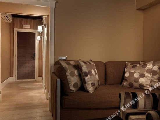 Фото Spagna Royal Suite