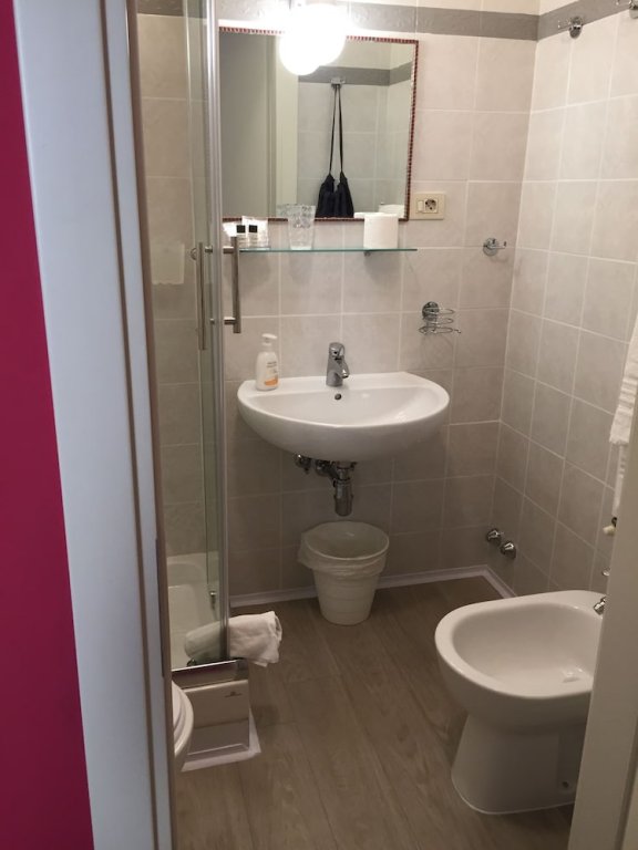 Фото Hotel Nella