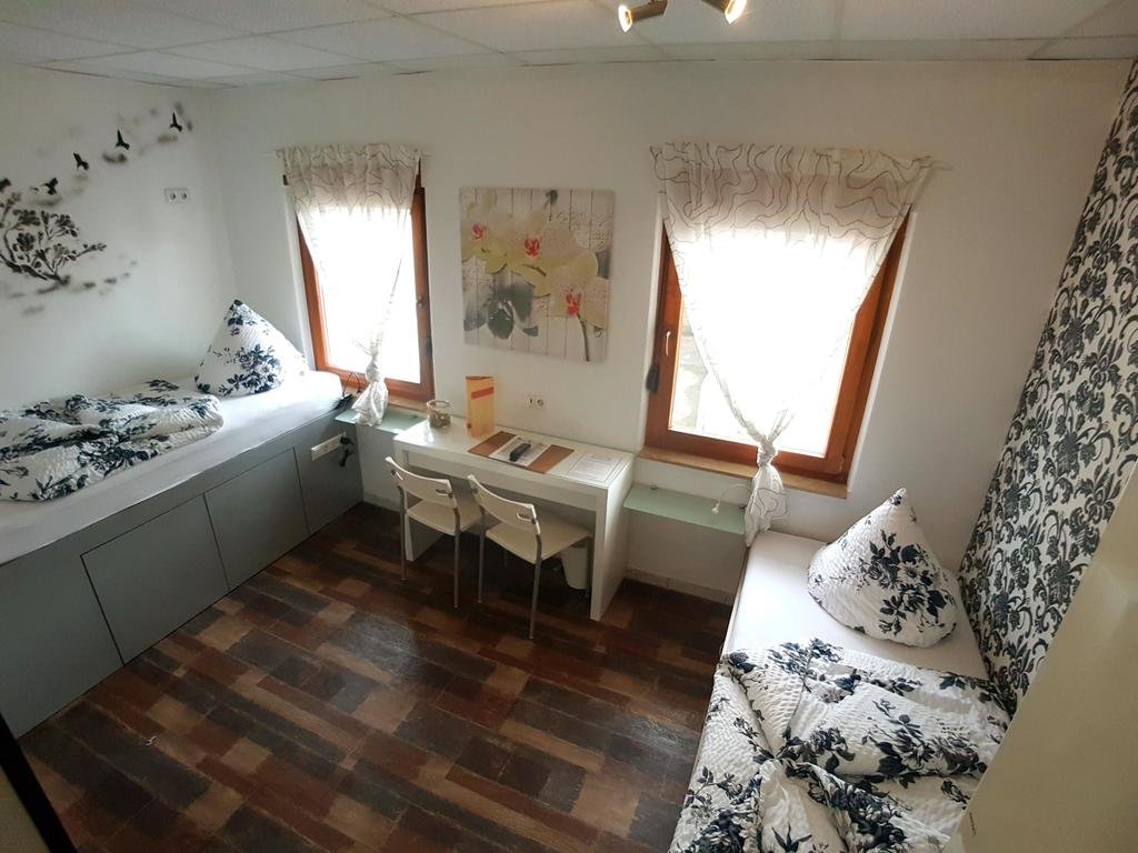 Фото Gästezimmer Burgplatz