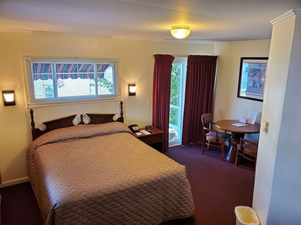 Фото Lake View Motel