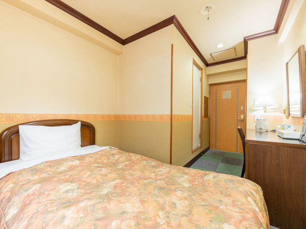 Фото Nishikawaguchi Station Hotel Stay Lounge