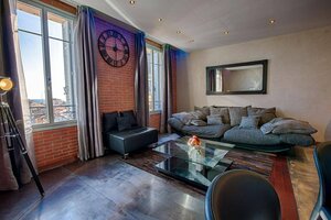 Residence du louvre lra cannes (Cannes, Boulevard d'Alsace, 2), hotel