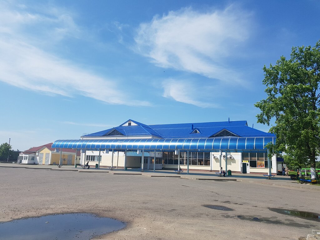 Bus station Avtovokzal, Slutsk, photo