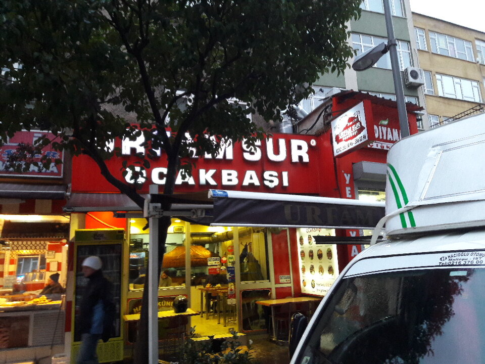 Urfam Sur Ocakbaşı, kafe, Gülbahar Mah., Şehit Ertuğrul Kabataş Cad