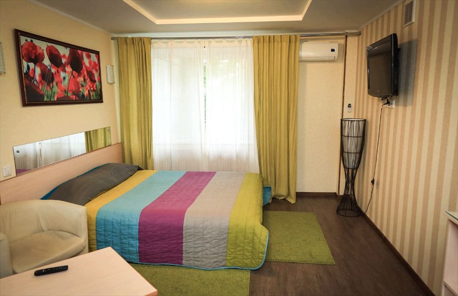 Фото отеля 1