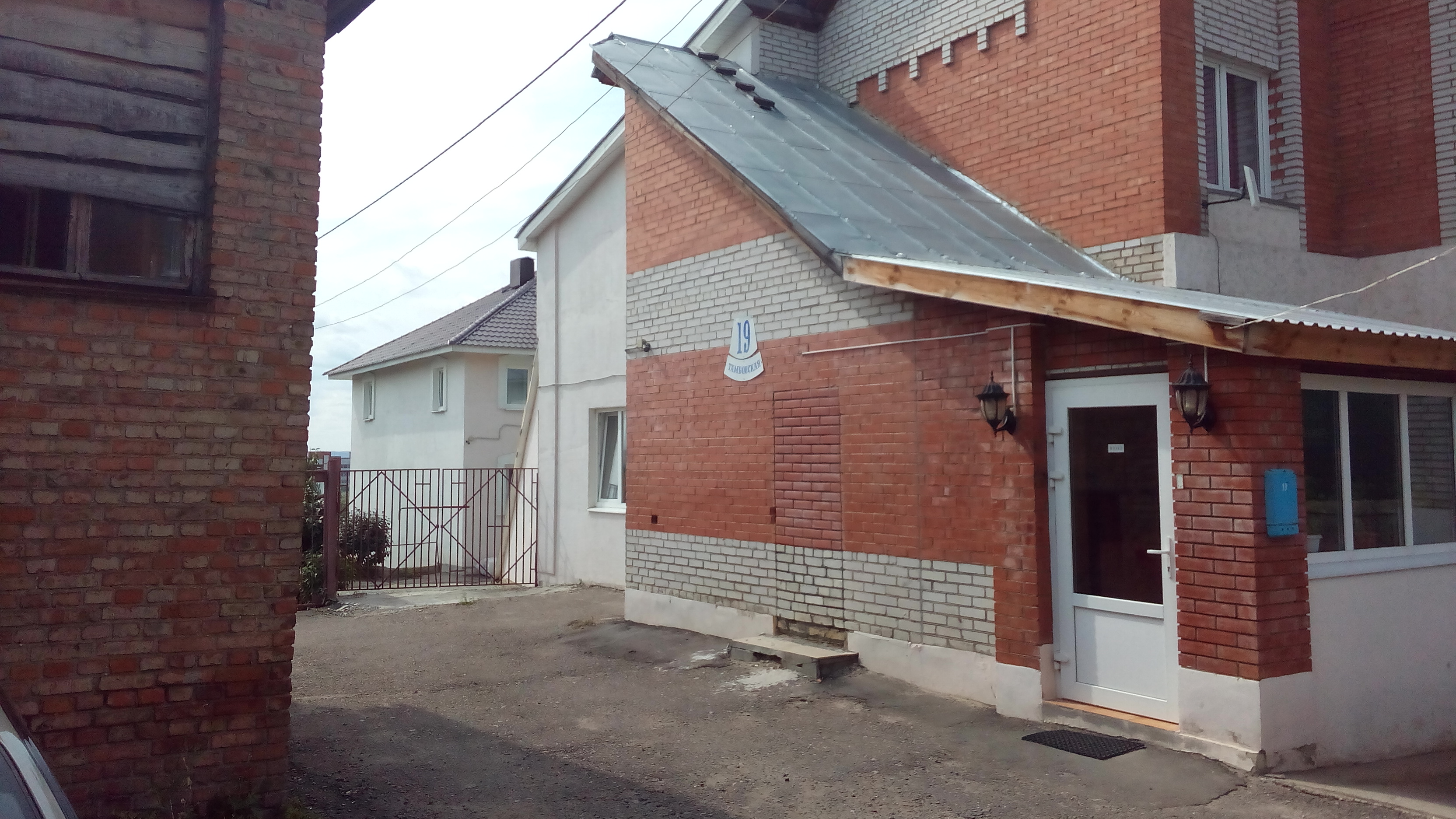 Фото Тамбовская 19