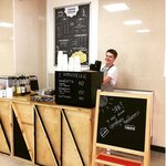 Coffee Station (Москва, МКАД, 69-й километр, внешняя сторона, корп. 25) ، مقهى
