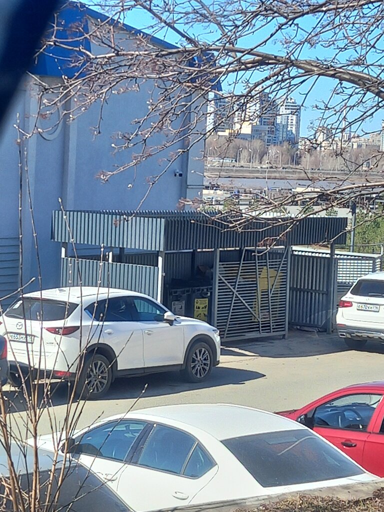 Trash and garbage disposal area Trash and garbage disposal area, Kazan, photo