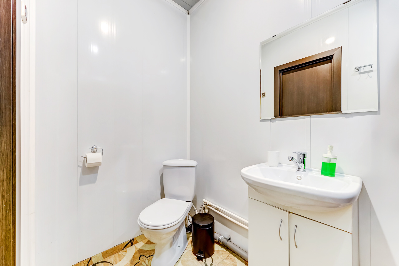 Фото Демократ на Невском 95