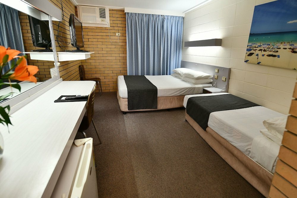 Hotel Burke and Wills Motor Inn, New South Wales, photo