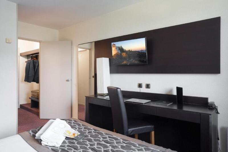 Фото Apogia Paris