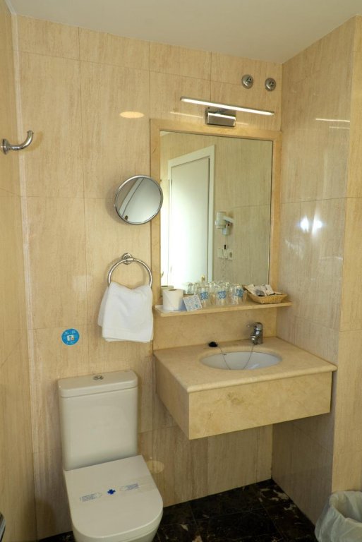 Фото Hotel Los Condes