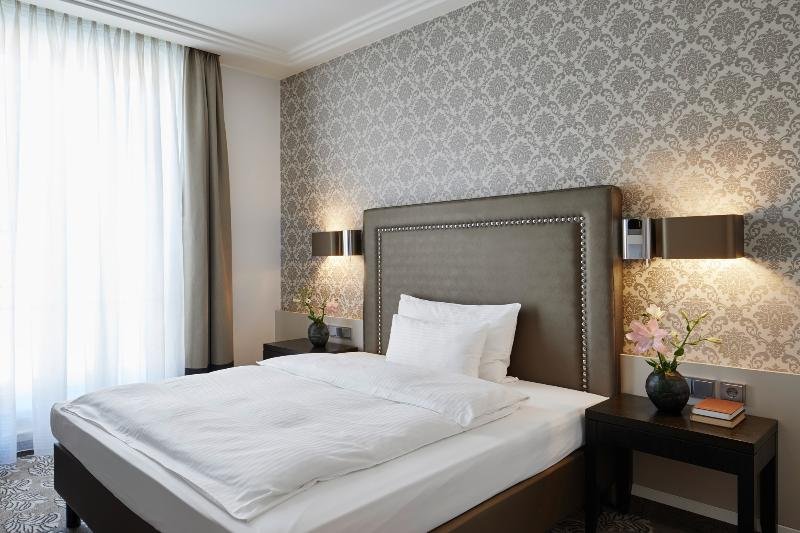 Фото Hotel Maximilian’s
