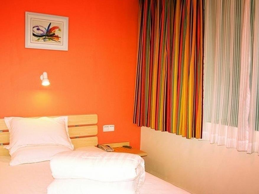 Фото 7 Days Inn - Xian Northwest University North Gate Branch