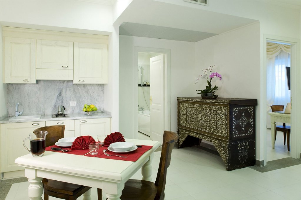 Фото Arcom Palace