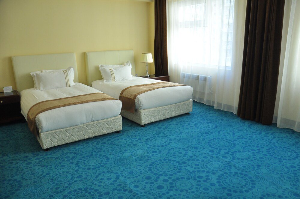 Фото Alpha Mongolia