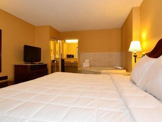 Фото Quality Inn Gulfport I-10