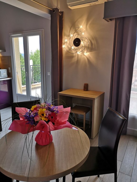 Фото Logis Hôtel Atoll