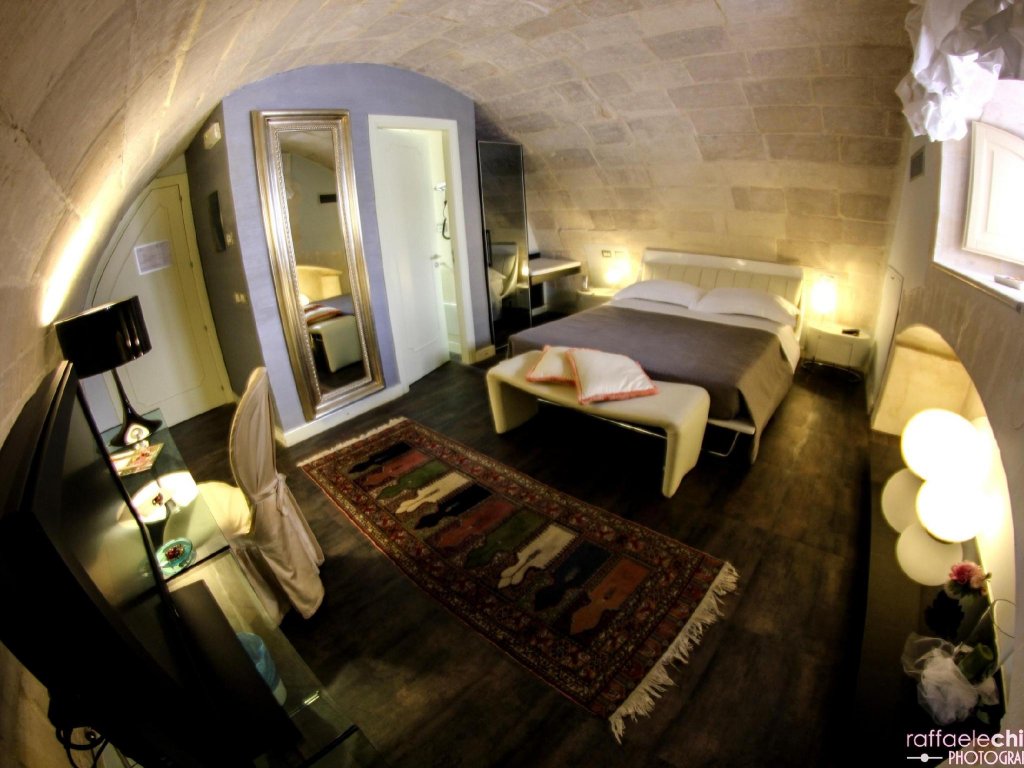 Фото Relais Antica Badia San Maurizio 1619