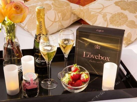 Фото Hotel 10 Opera by HappyCulture