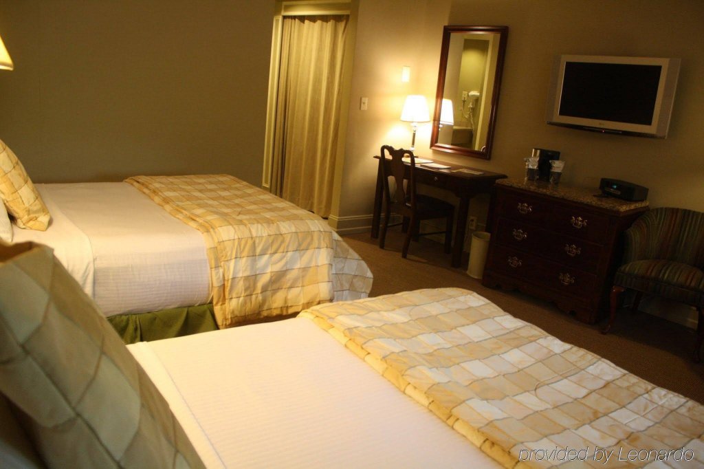 Фото The Grand Summit Hotel